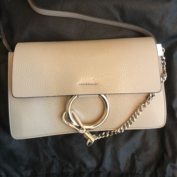 Chloe Faye Cross Body - Picture 2 of 9